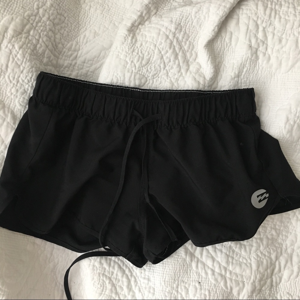 Billabong Black shorts